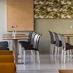 Mavridis 3* Flogita