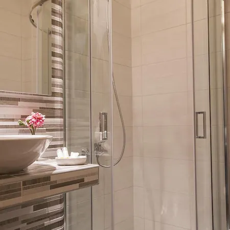Hotell Mavridis 3*