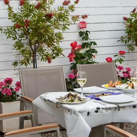 מלון Mavridis 3*