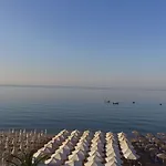 فندق Mavridis فلوغيتا