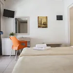 فندق Mavridis 3*