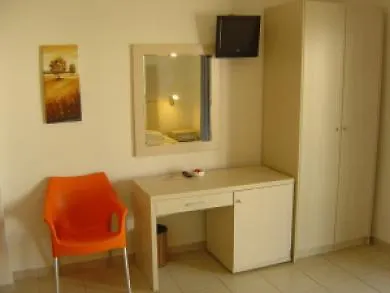 Mavridis 3*